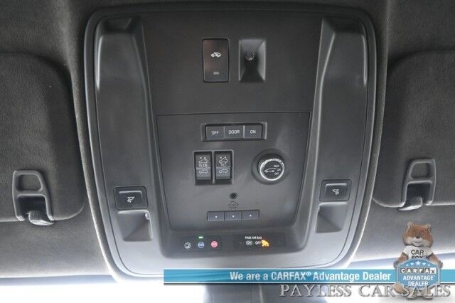 2018 Cadillac Escalade Platinum / 4X4 / Auto Start / Heated & Cooled Seats / Heated Steering / NAV / Bose Speakers / Sunroof / Adaptive Cruise / Lane Depart & Blind Spot / Apple CarPlay & Android Auto / HUD / 3rd Row / Seats 7 / Tow Pkg Anchorage AK