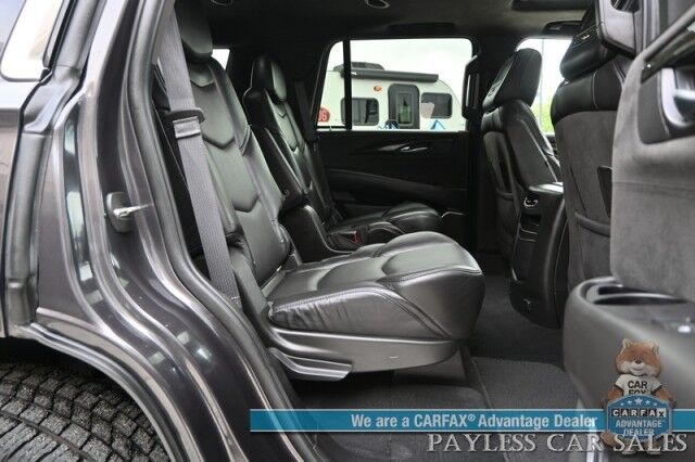 2018 Cadillac Escalade Platinum / 4X4 / Auto Start / Heated & Cooled Seats / Heated Steering / NAV / Bose Speakers / Sunroof / Adaptive Cruise / Lane Depart & Blind Spot / Apple CarPlay & Android Auto / HUD / 3rd Row / Seats 7 / Tow Pkg Anchorage AK