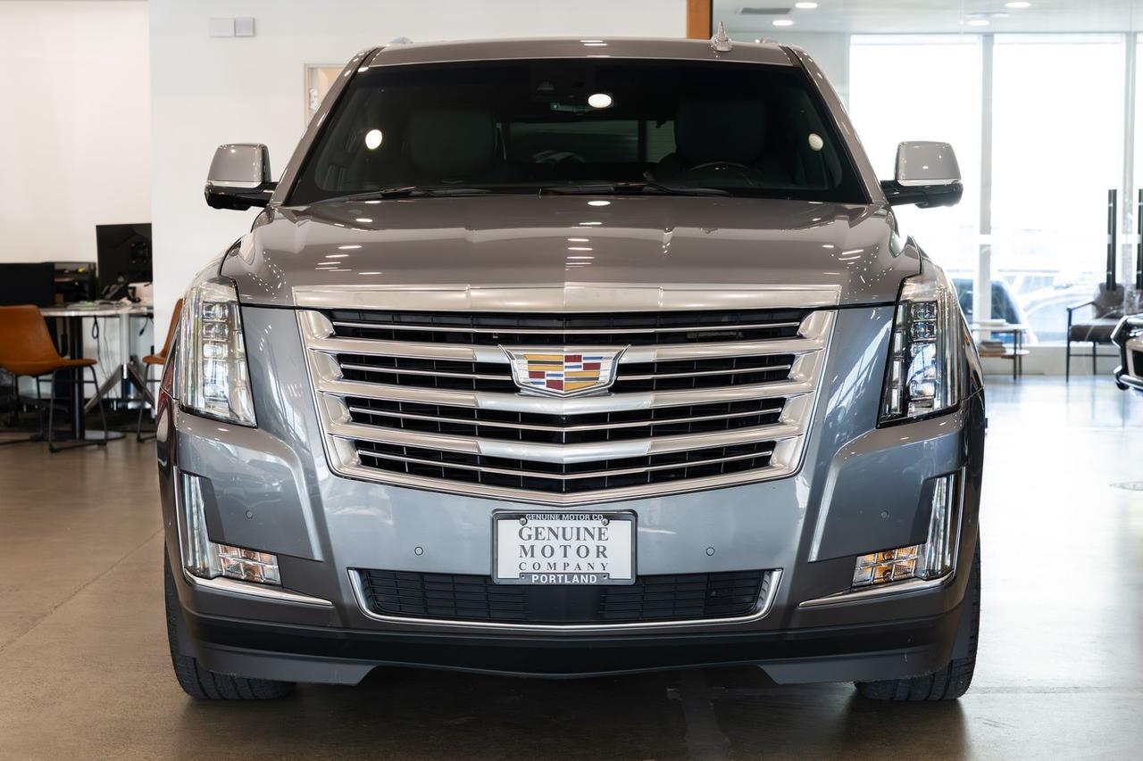 2018 Cadillac Escalade Platinum Edition