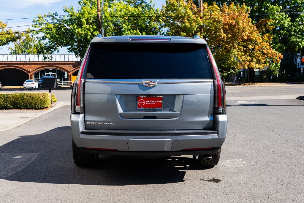 2018 Cadillac Escalade Platinum Edition Beaverton OR