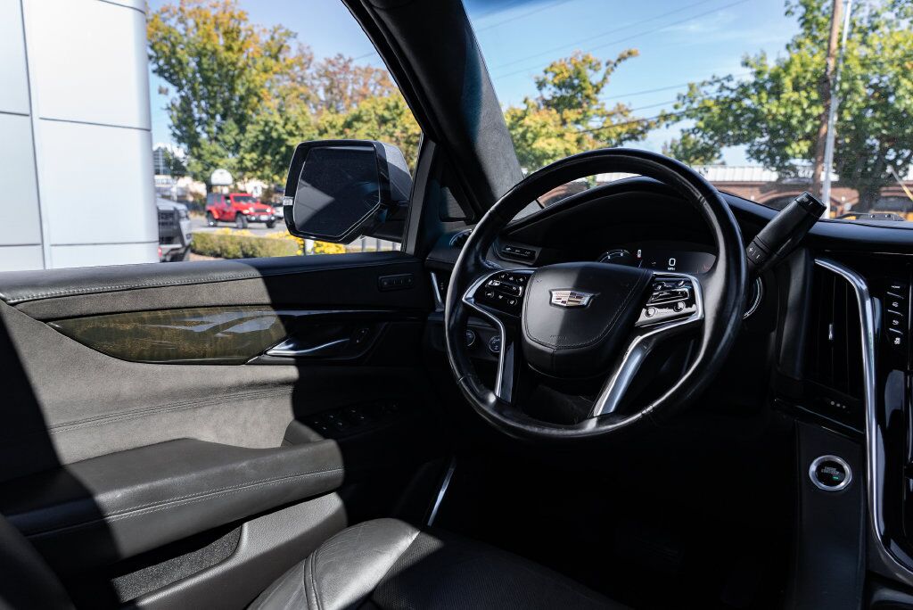2018 Cadillac Escalade Platinum Edition Beaverton OR