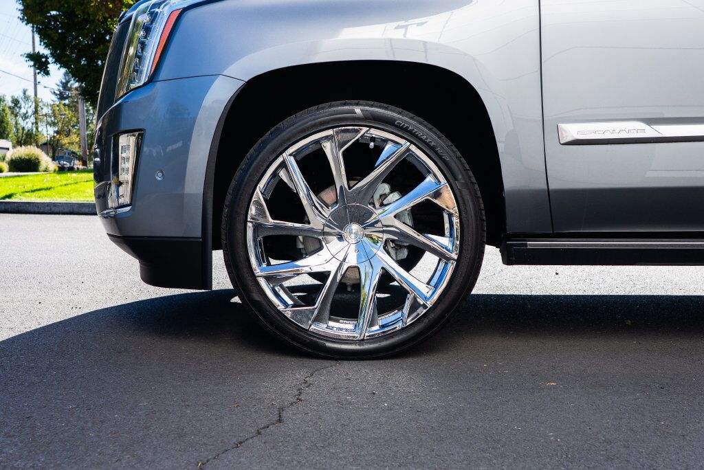 2018 Cadillac Escalade Platinum Edition Beaverton OR