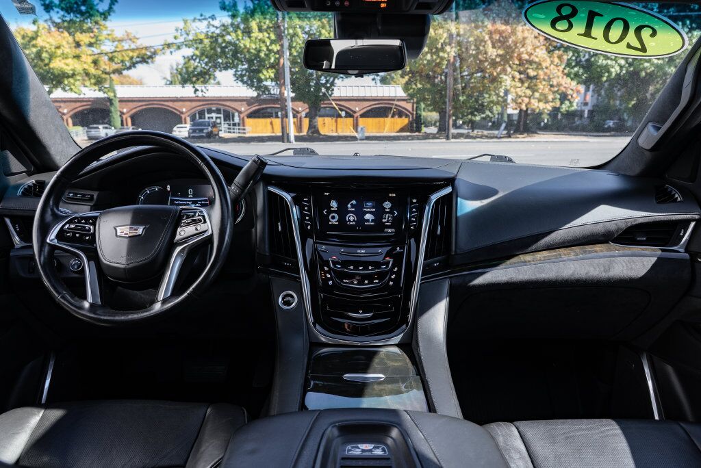 2018 Cadillac Escalade Platinum Edition Beaverton OR