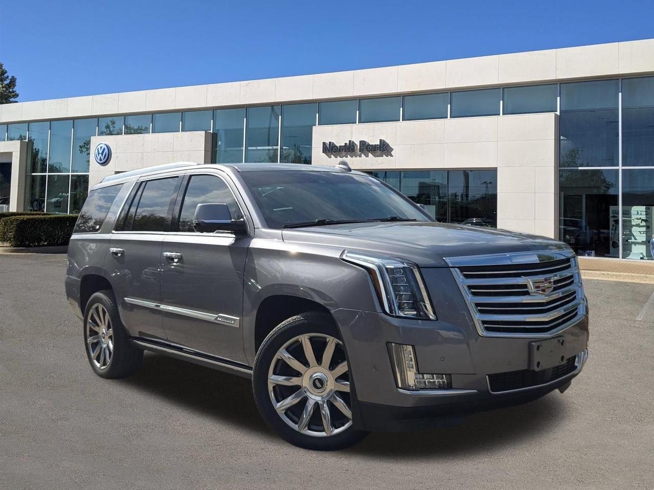 2018 Cadillac Escalade Platinum