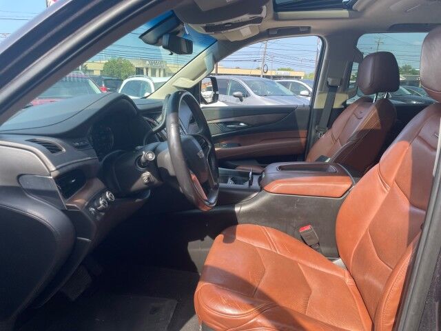 2018 Cadillac Escalade Premium Luxury Cleveland OH