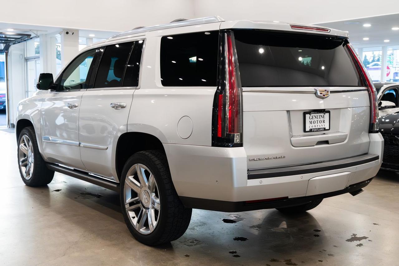 2018 Cadillac Escalade Premium Luxury Gladstone OR