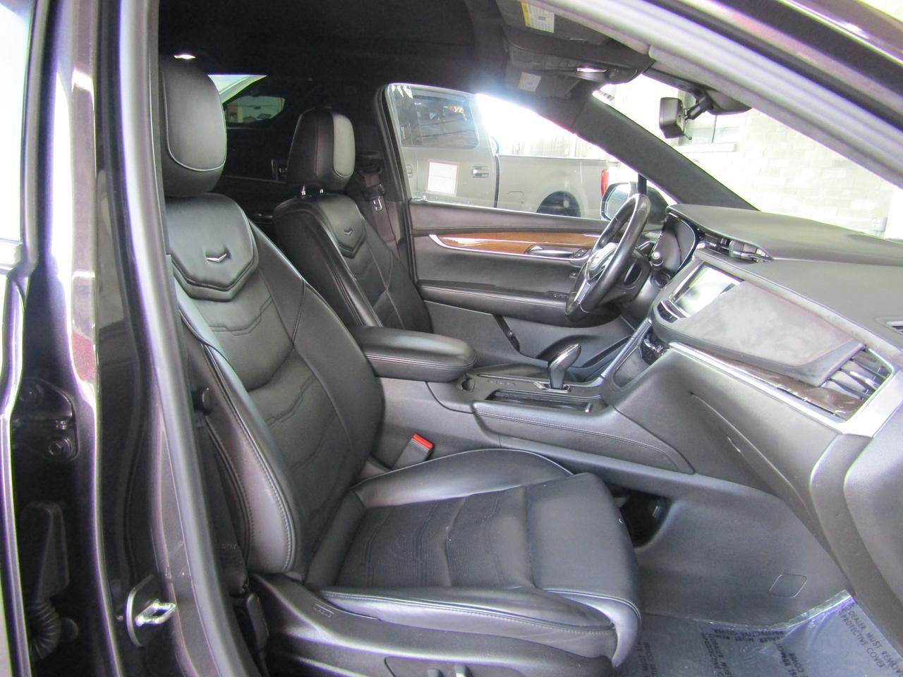 2018 Cadillac XT5 AWD 4dr Platinum Grand Prairie TX