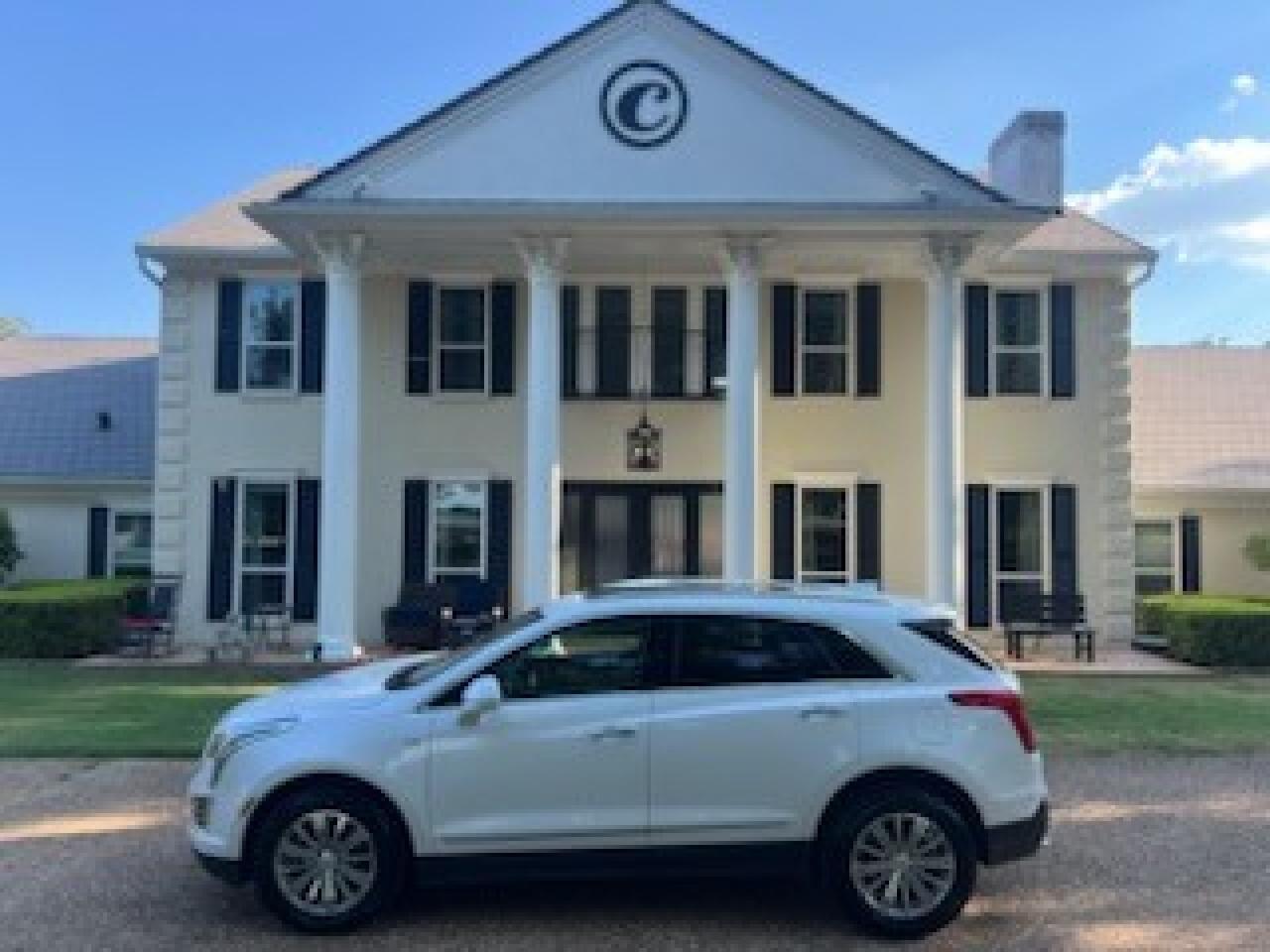 2018 Cadillac XT5 Luxury FWD