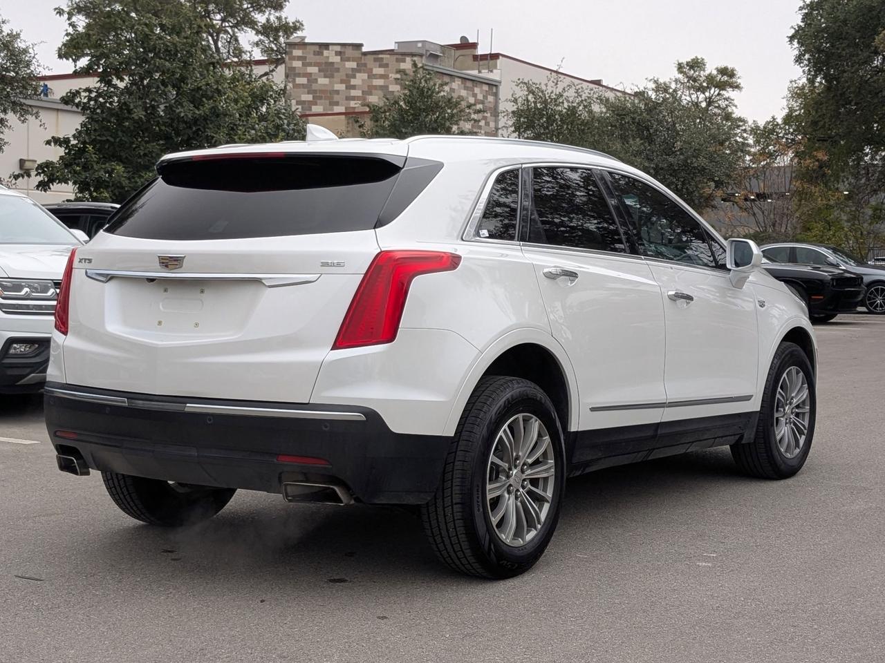 2018 Cadillac XT5 Luxury FWD