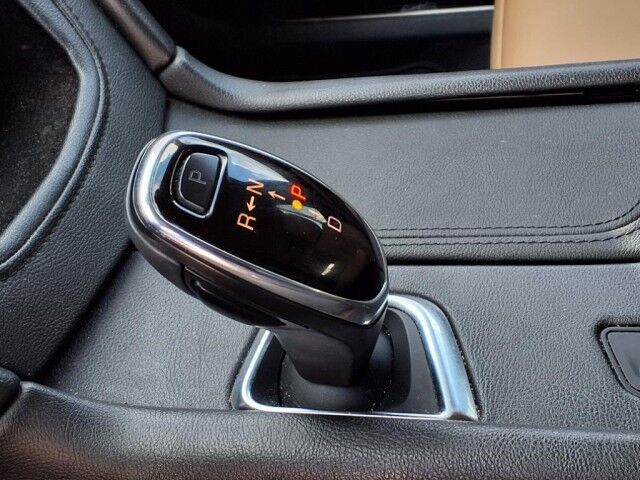 2018 Cadillac XT5 Platinum AWD  TX