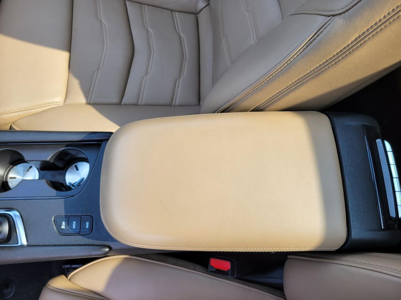 2018 Cadillac XT5 Platinum Charlton MA