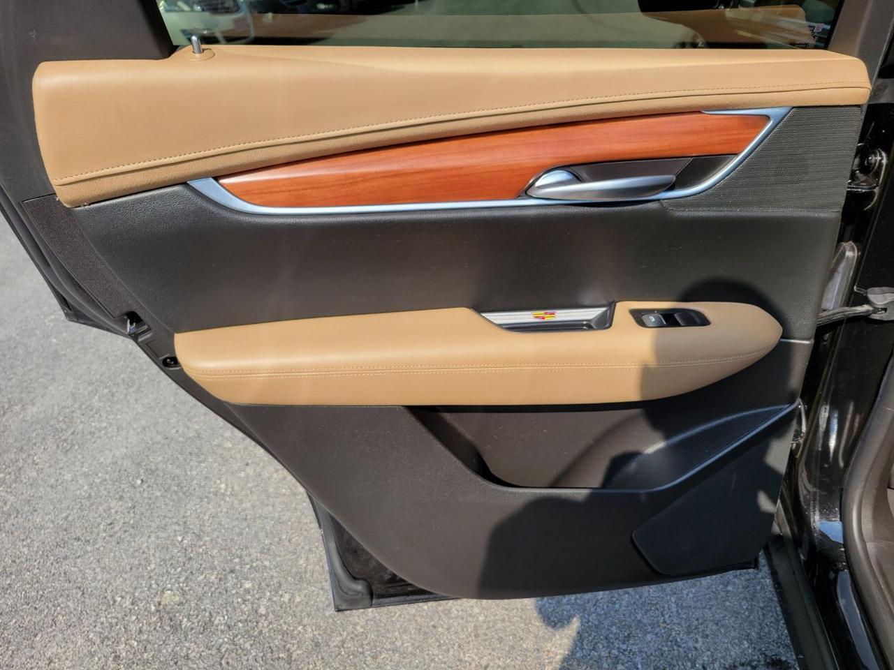 2018 Cadillac XT5 Platinum Charlton MA