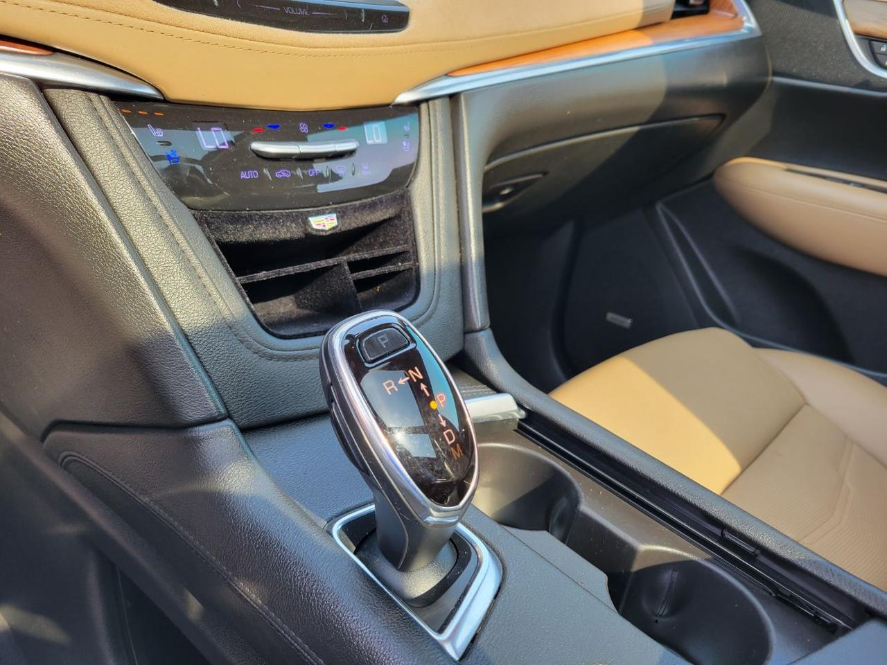2018 Cadillac XT5 Platinum Charlton MA