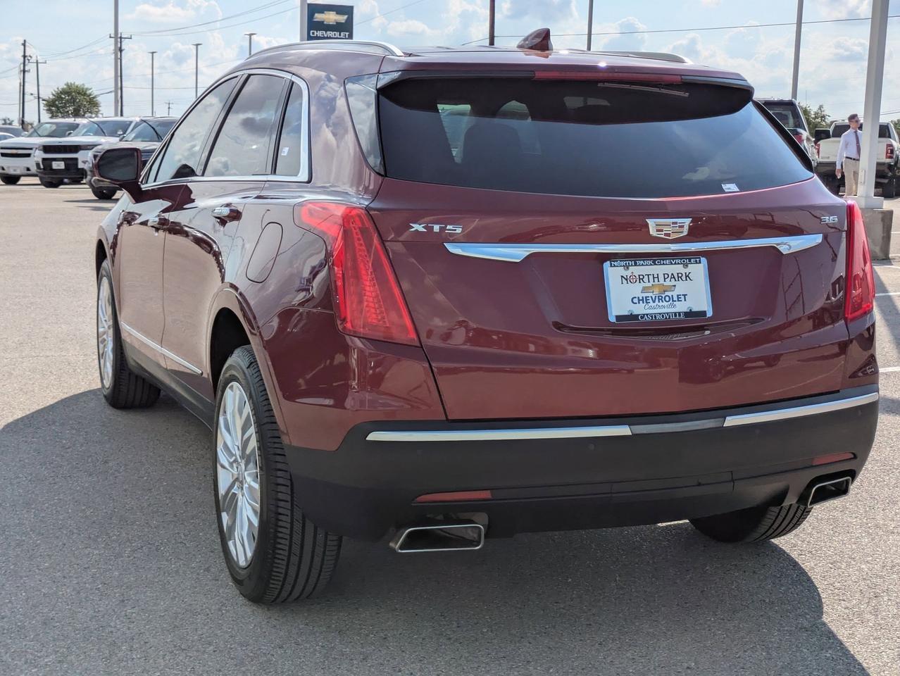 2018 Cadillac XT5 Premium Luxury FWD Castroville TX