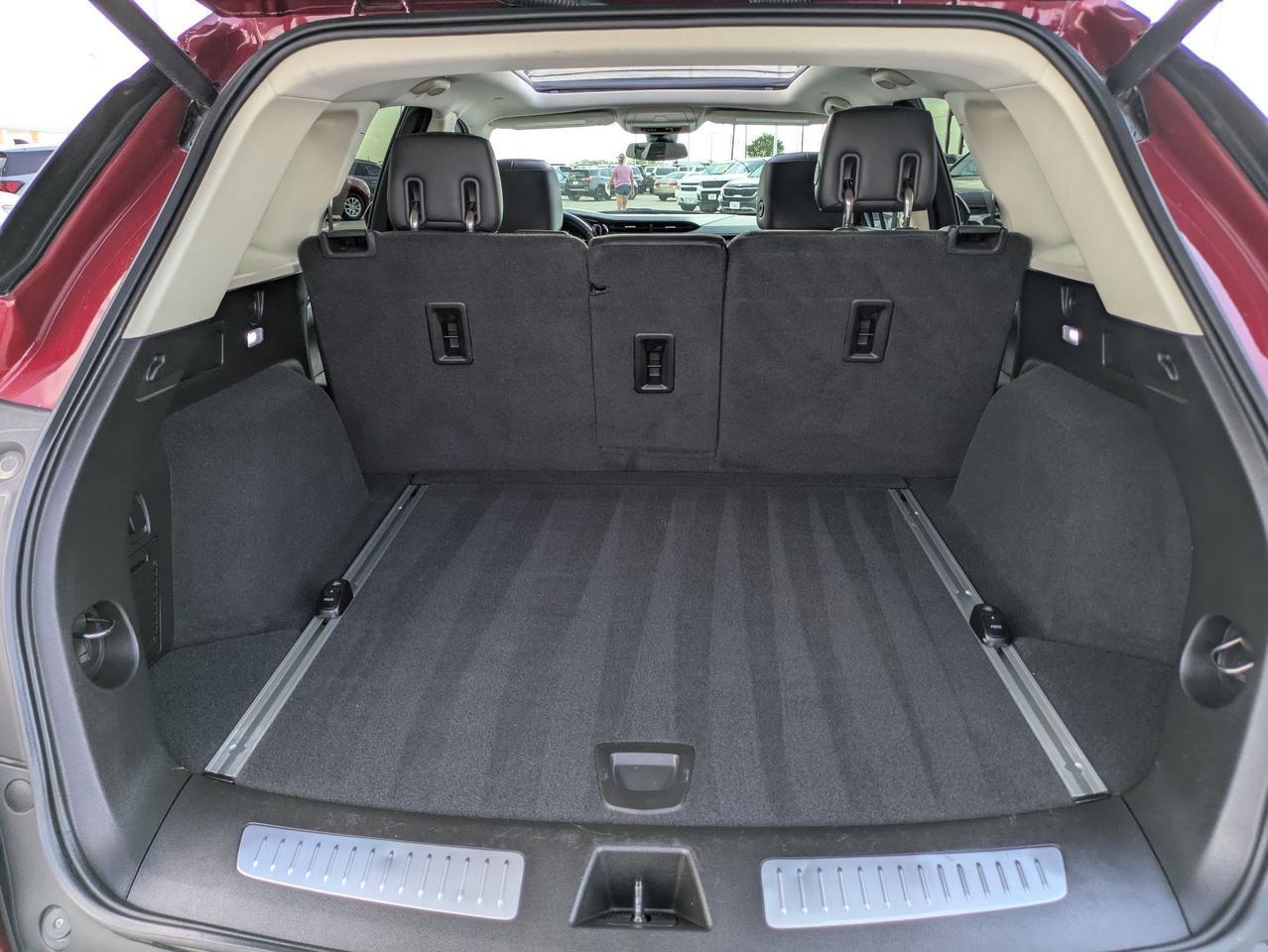 2018 Cadillac XT5 Premium Luxury FWD Castroville TX