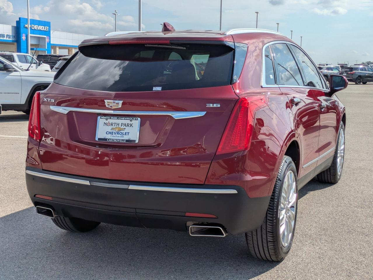 2018 Cadillac XT5 Premium Luxury FWD Castroville TX