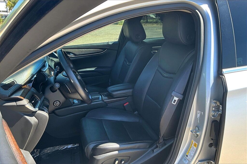 2018 Cadillac XTS Luxury OR