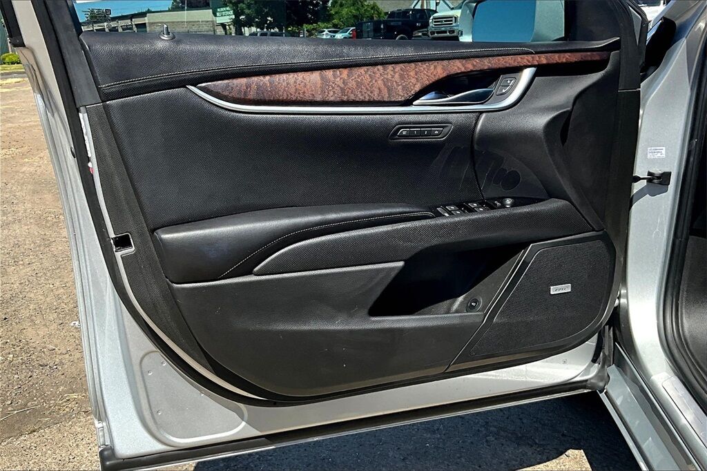 2018 Cadillac XTS Luxury OR