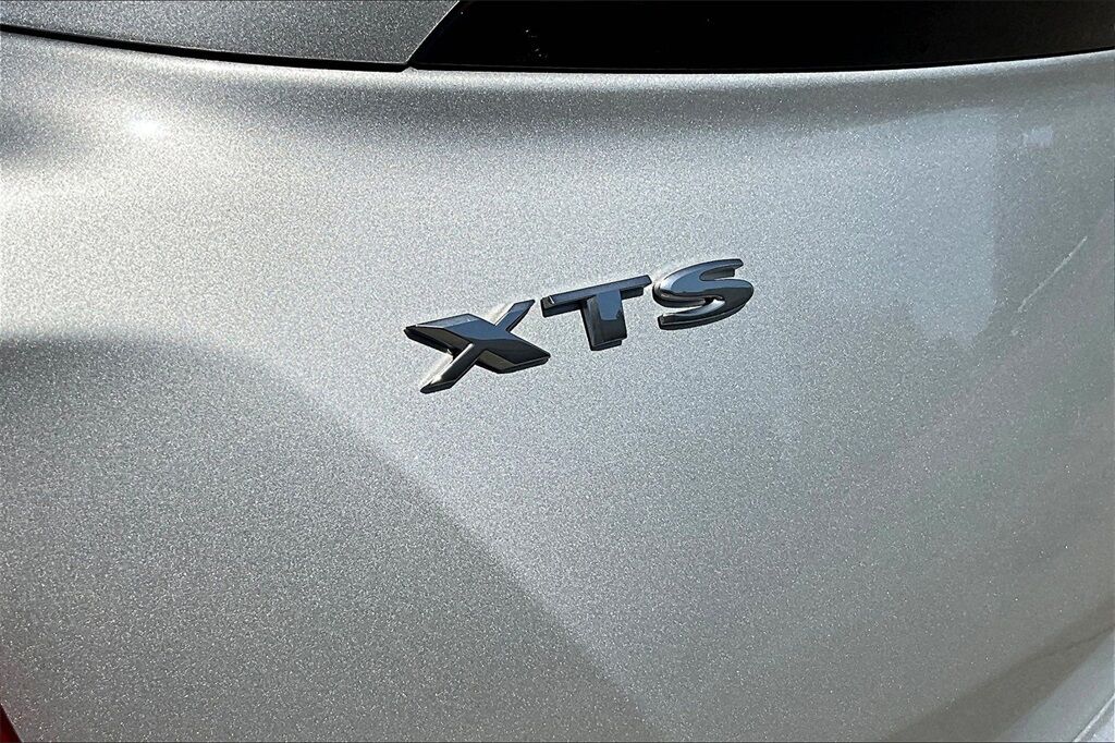 2018 Cadillac XTS Luxury OR