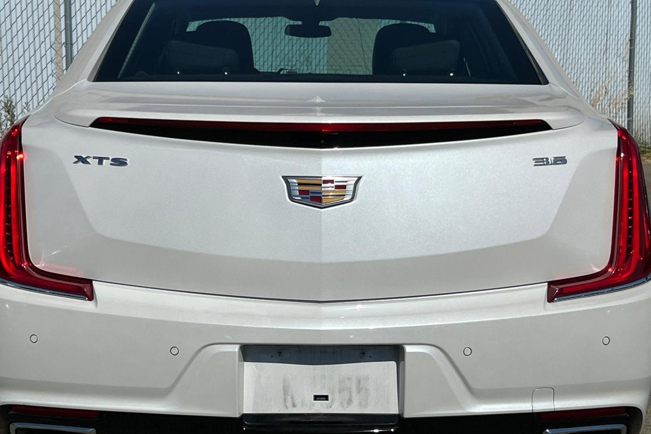 2018 Cadillac XTS Luxury Roseville CA