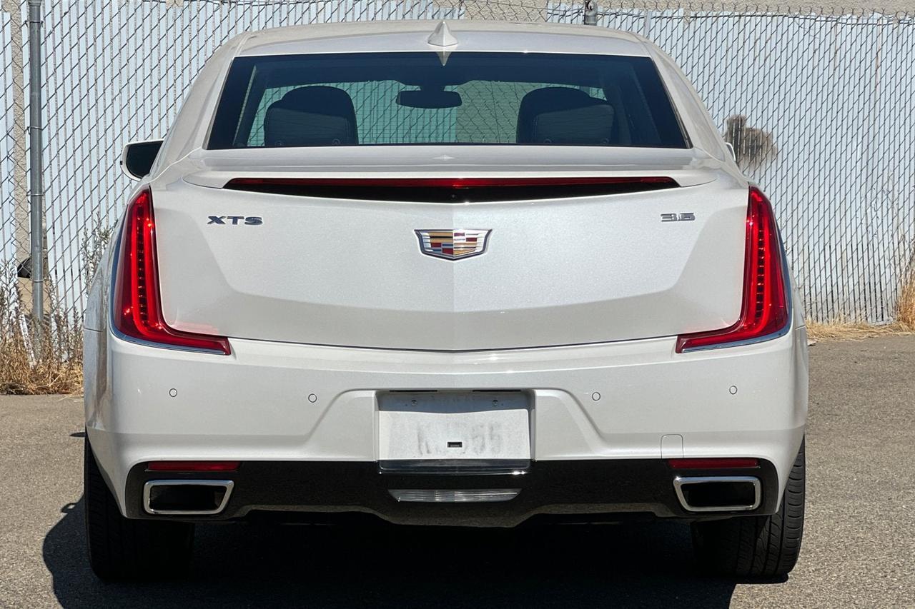 2018 Cadillac XTS Luxury Roseville CA