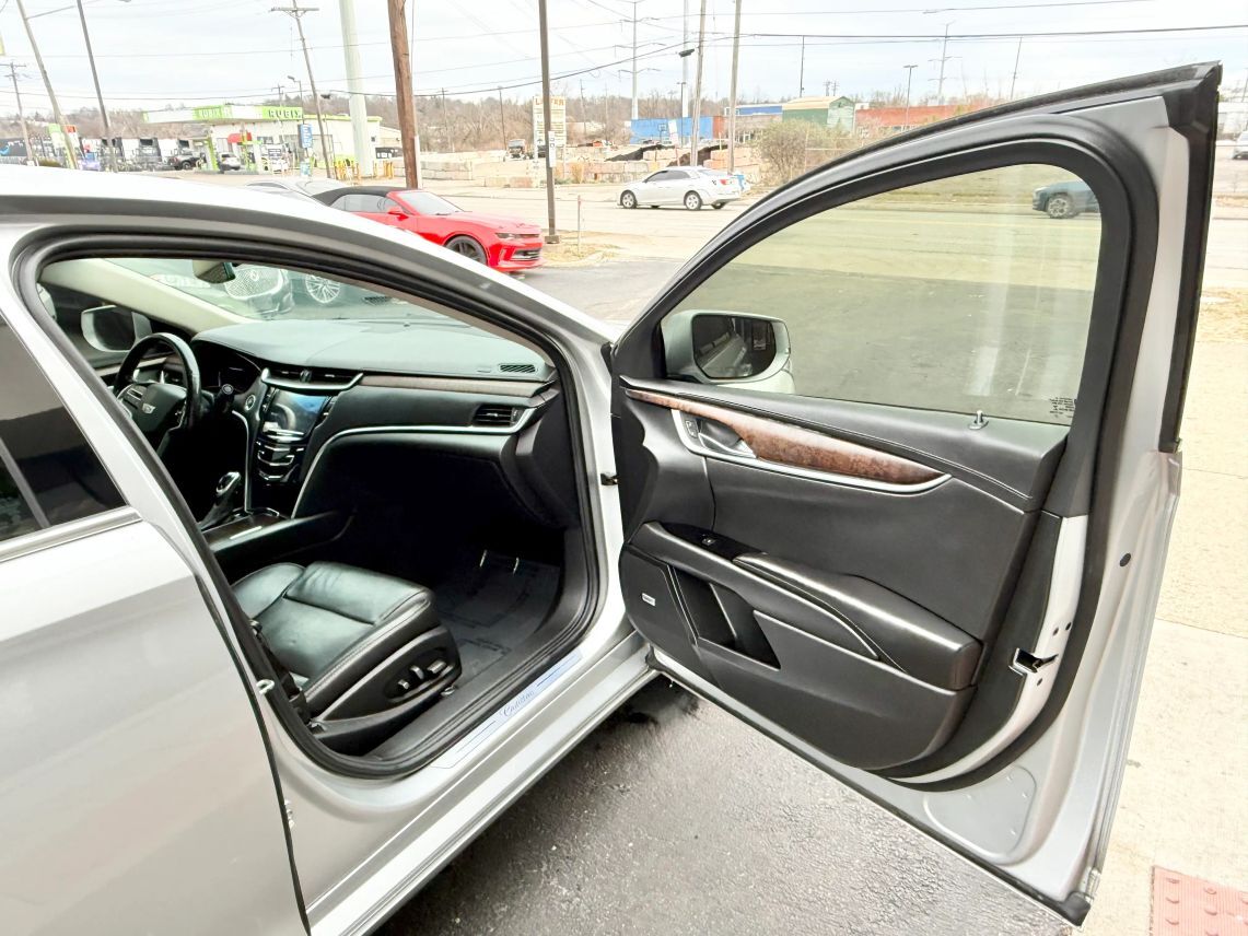 2018 Cadillac XTS Luxury Sedan 4D Cincinnati OH