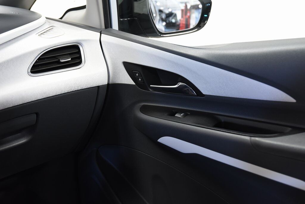 2018 Chevrolet Bolt EV LT Akron OH