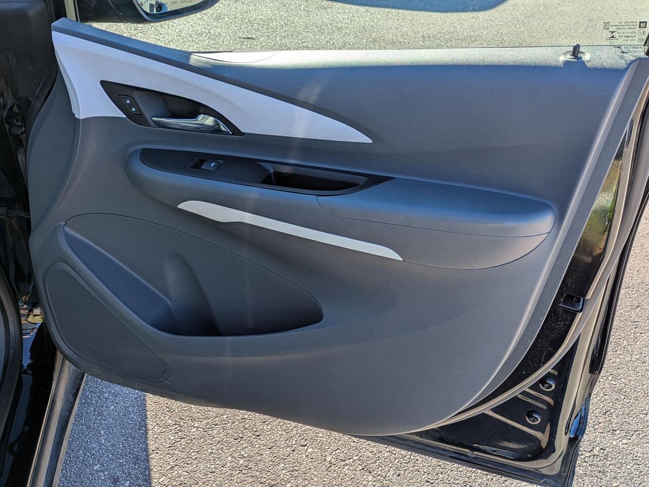 2018 Chevrolet Bolt EV LT Castroville TX