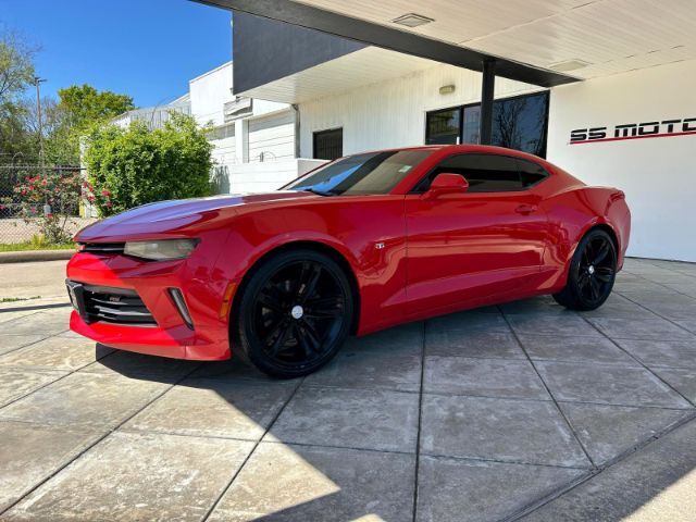 2018 Chevrolet Camaro 2LT Coupe 8A 100,966 mi.