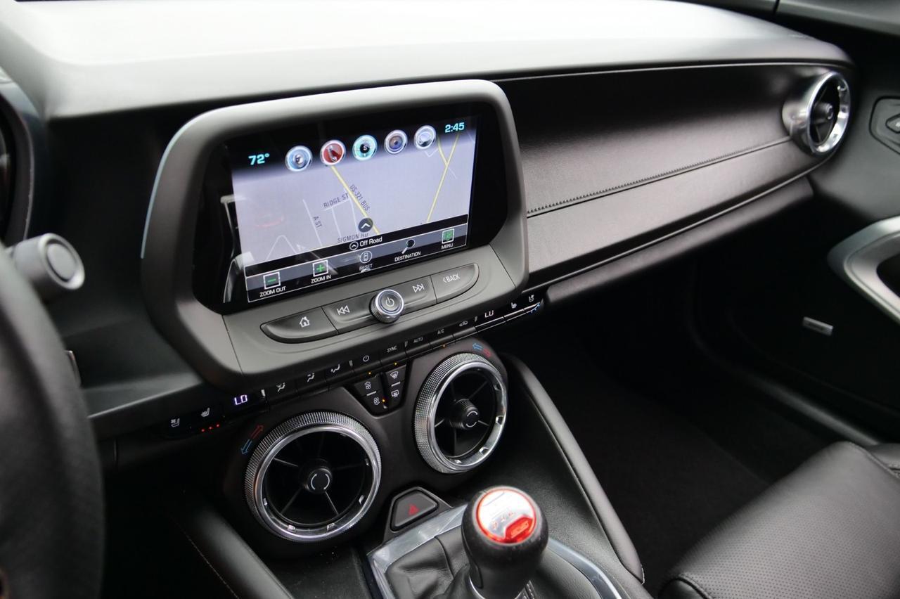 2018 Chevrolet Camaro 2SS / Manual / 1LE Suspension Handling PKG / 6.2L V8! Lincolnton NC