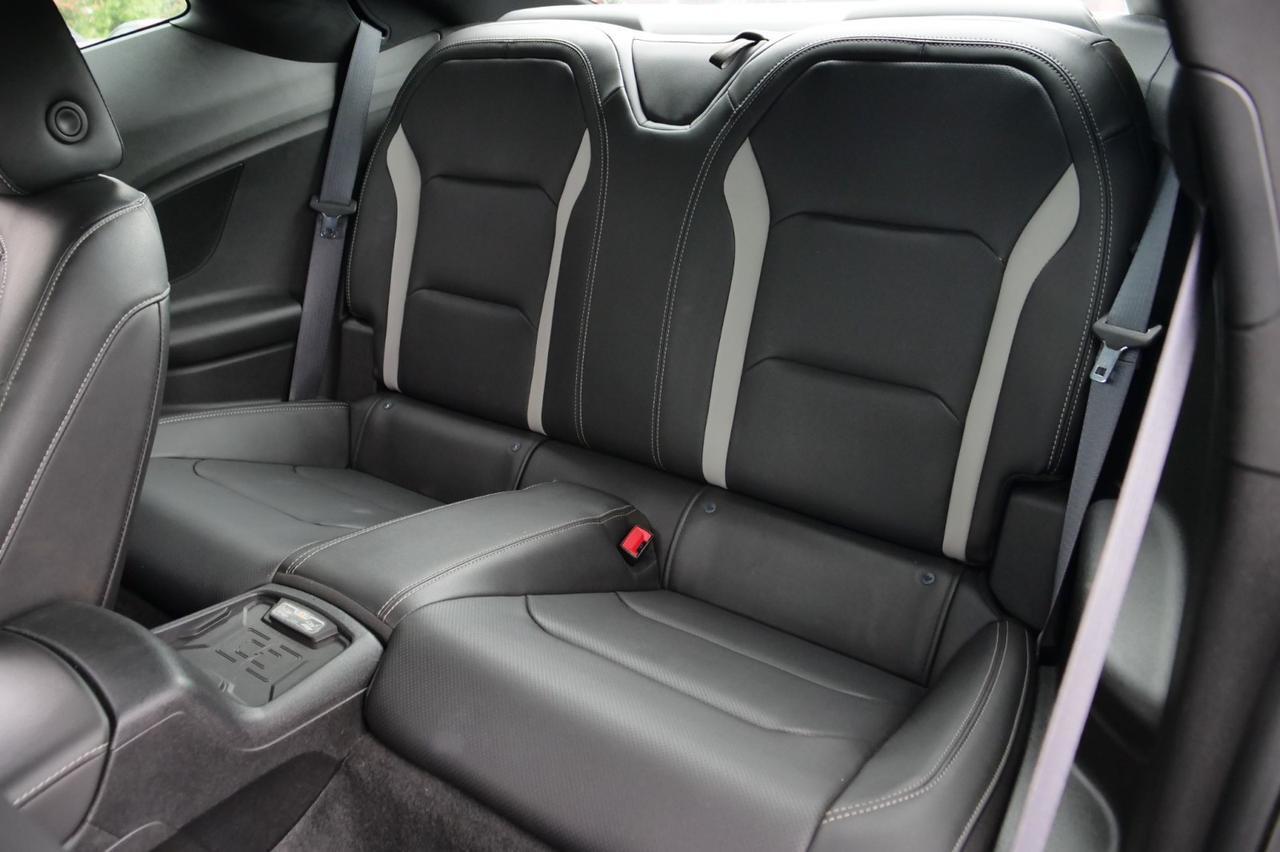 2018 Chevrolet Camaro 2SS / Manual / 1LE Suspension Handling PKG / 6.2L V8! Lincolnton NC