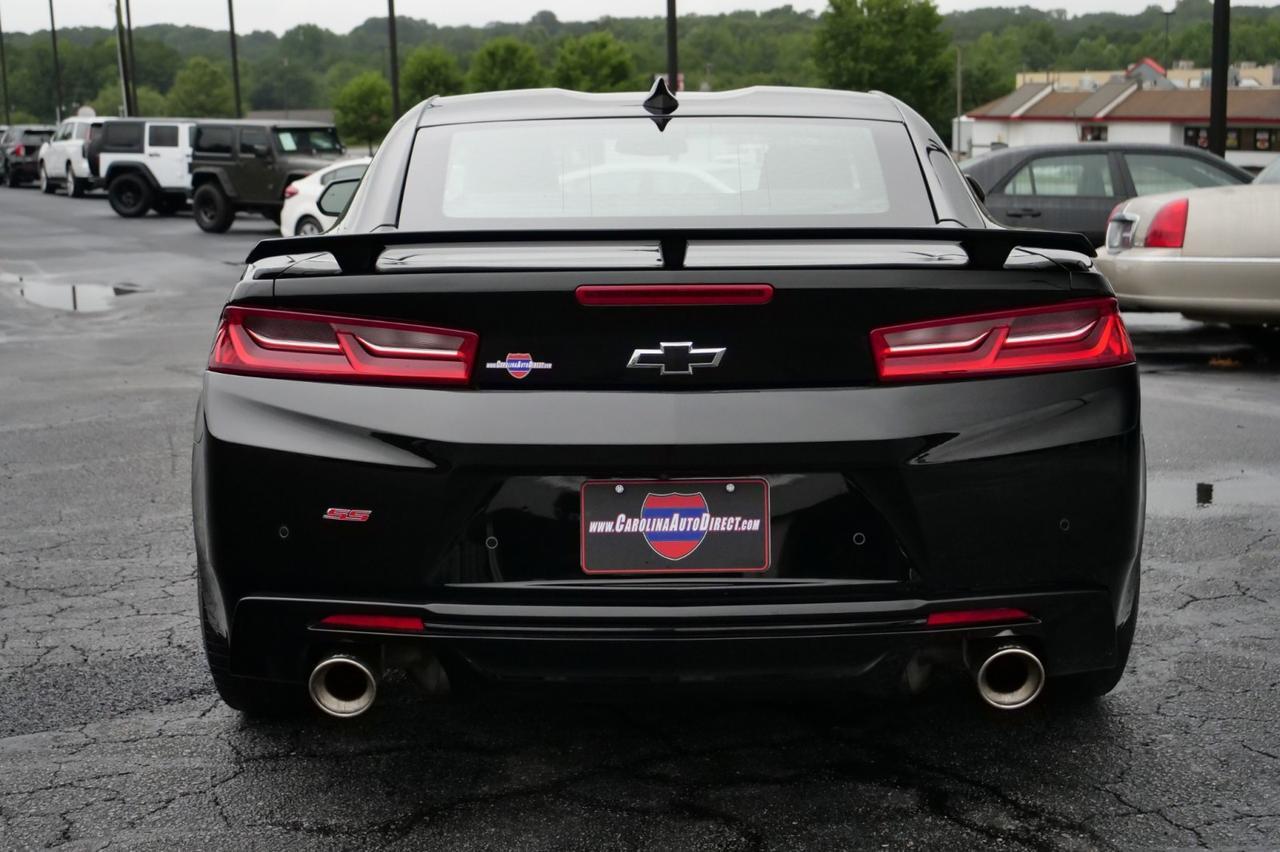 2018 Chevrolet Camaro 2SS / Manual / 1LE Suspension Handling PKG / 6.2L V8! Lincolnton NC