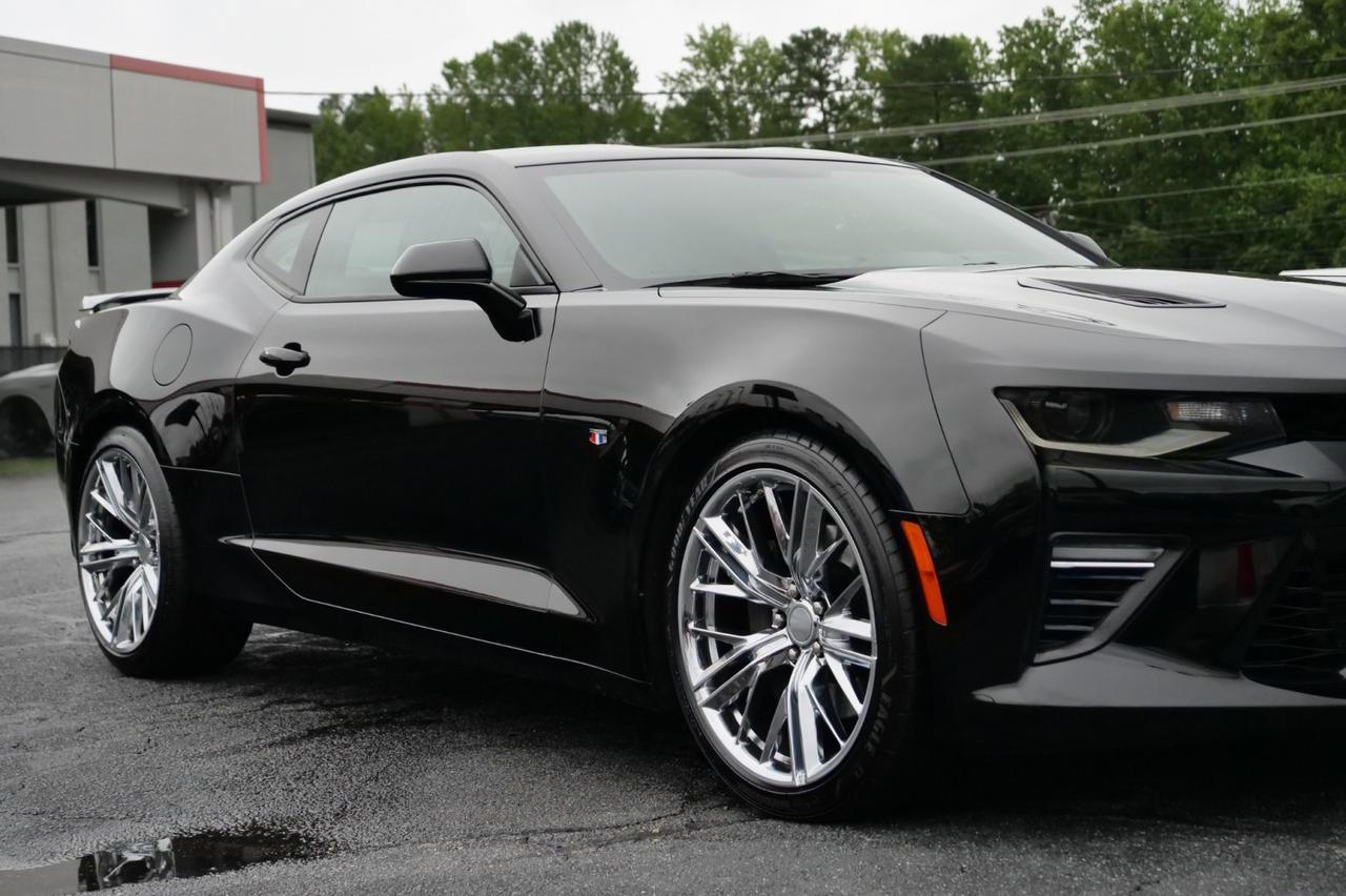 2018 Chevrolet Camaro 2SS / Manual / 1LE Suspension Handling PKG / 6.2L V8! Lincolnton NC