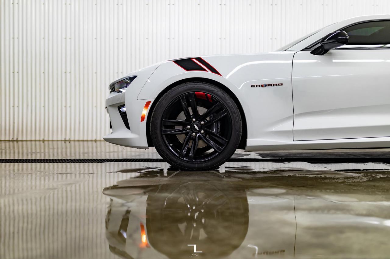 2018 Chevrolet Camaro 2SS Manual Leather Roof Nav BCam Red Deer AB