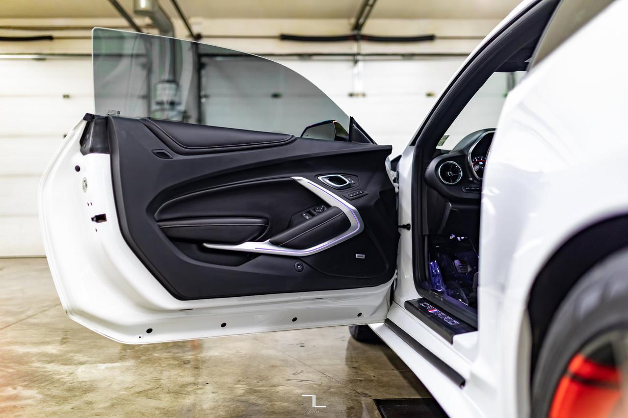 2018 Chevrolet Camaro 2SS Manual Leather Roof Nav BCam Red Deer AB