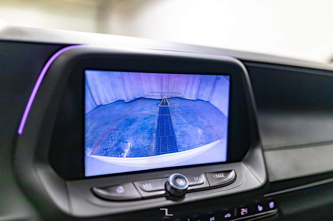 2018 Chevrolet Camaro 2SS Manual Leather Roof Nav BCam Red Deer AB