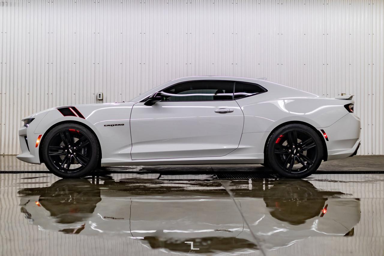 2018 Chevrolet Camaro 2SS Manual Leather Roof Nav BCam Red Deer AB