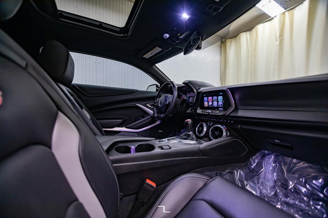 2018 Chevrolet Camaro 2SS Manual Leather Roof Nav BCam Red Deer AB