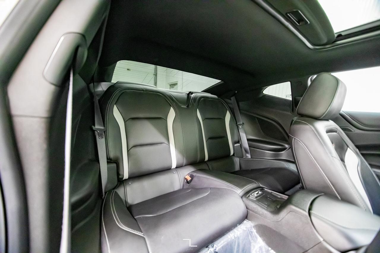 2018 Chevrolet Camaro 2SS Manual Leather Roof Nav BCam Red Deer AB