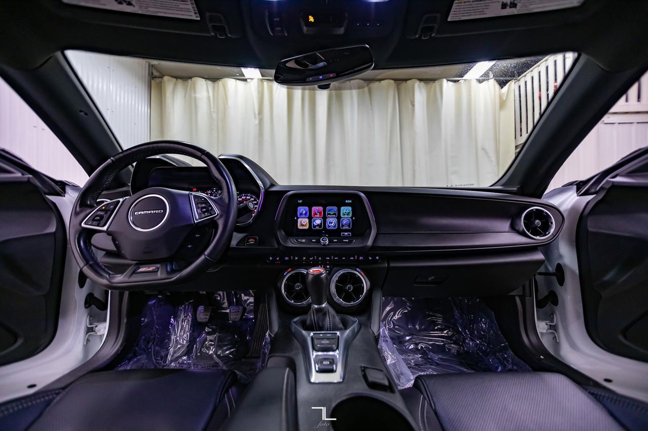 2018 Chevrolet Camaro 2SS Manual Leather Roof Nav BCam Red Deer AB