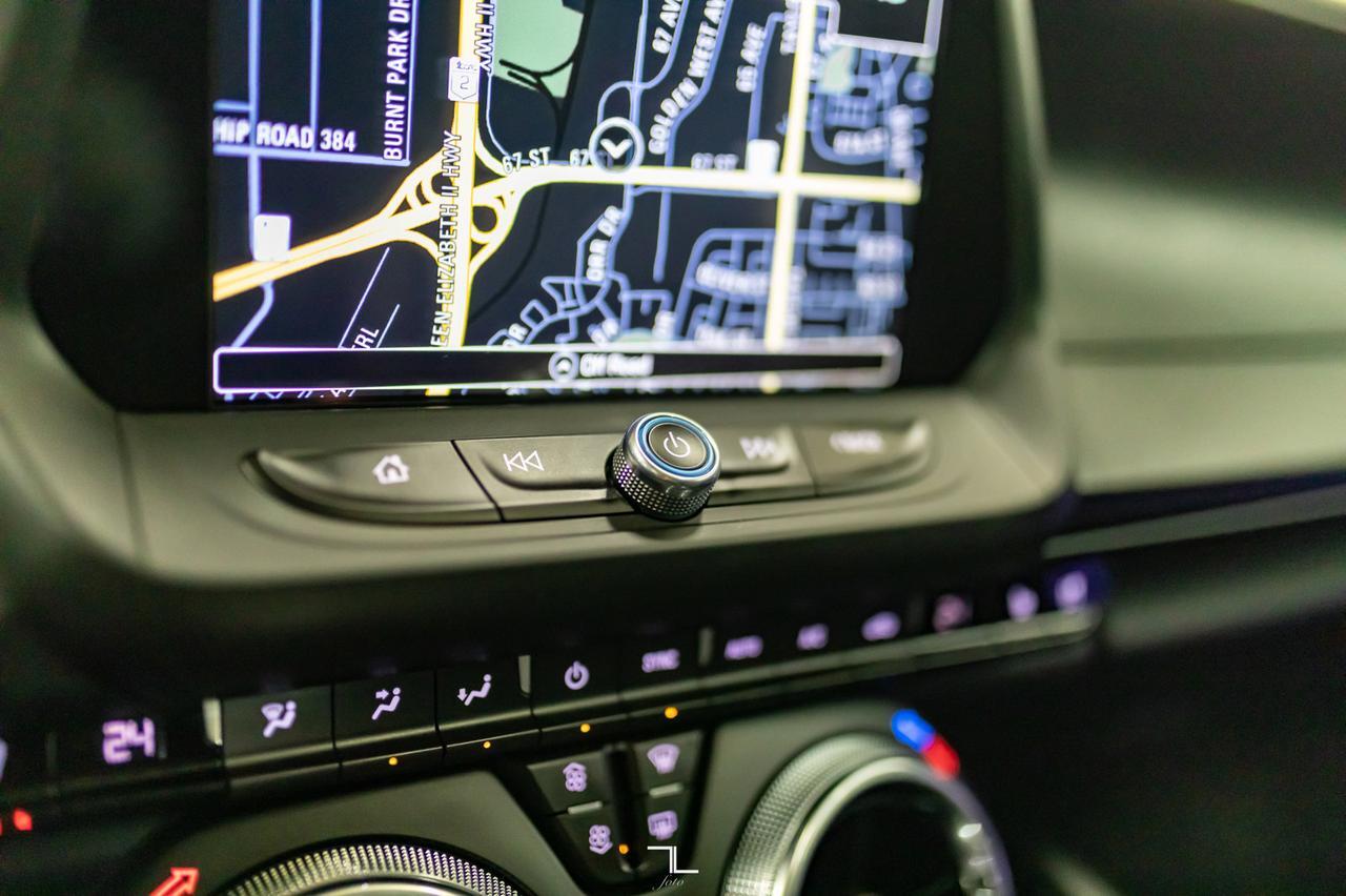 2018 Chevrolet Camaro 2SS Manual Leather Roof Nav BCam Red Deer AB