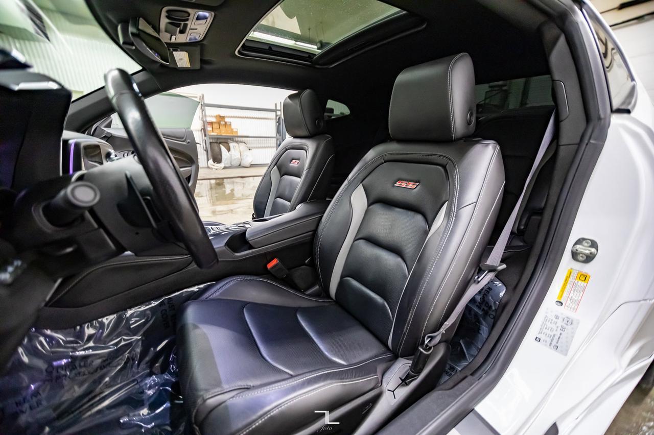 2018 Chevrolet Camaro 2SS Manual Leather Roof Nav BCam Red Deer AB