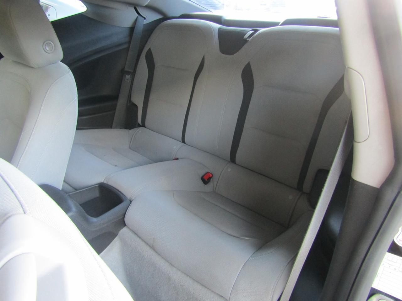 2018 Chevrolet Camaro 2dr Cpe 1LT Grand Prairie TX