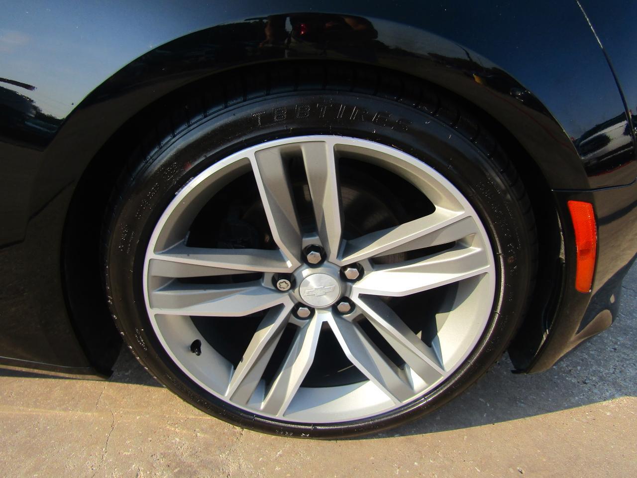 2018 Chevrolet Camaro 2dr Cpe 1LT Grand Prairie TX