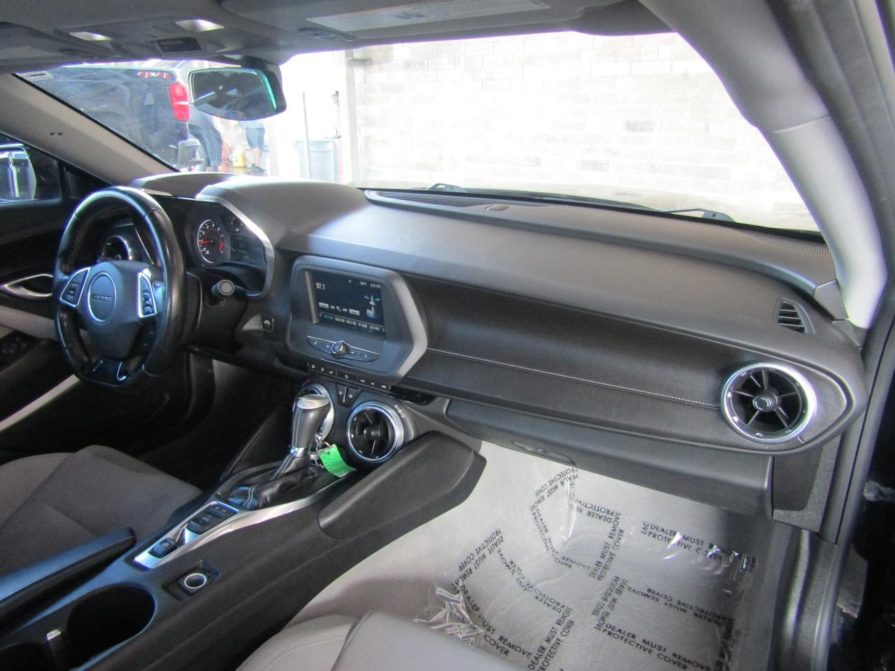 2018 Chevrolet Camaro 2dr Cpe 1LT Grand Prairie TX