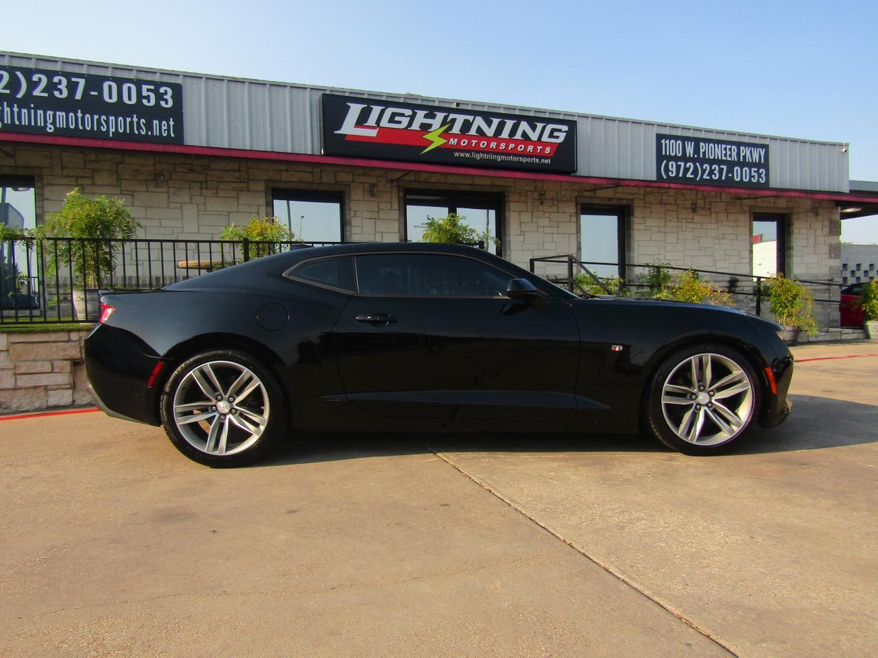 2018 Chevrolet Camaro 2dr Cpe 1LT Grand Prairie TX