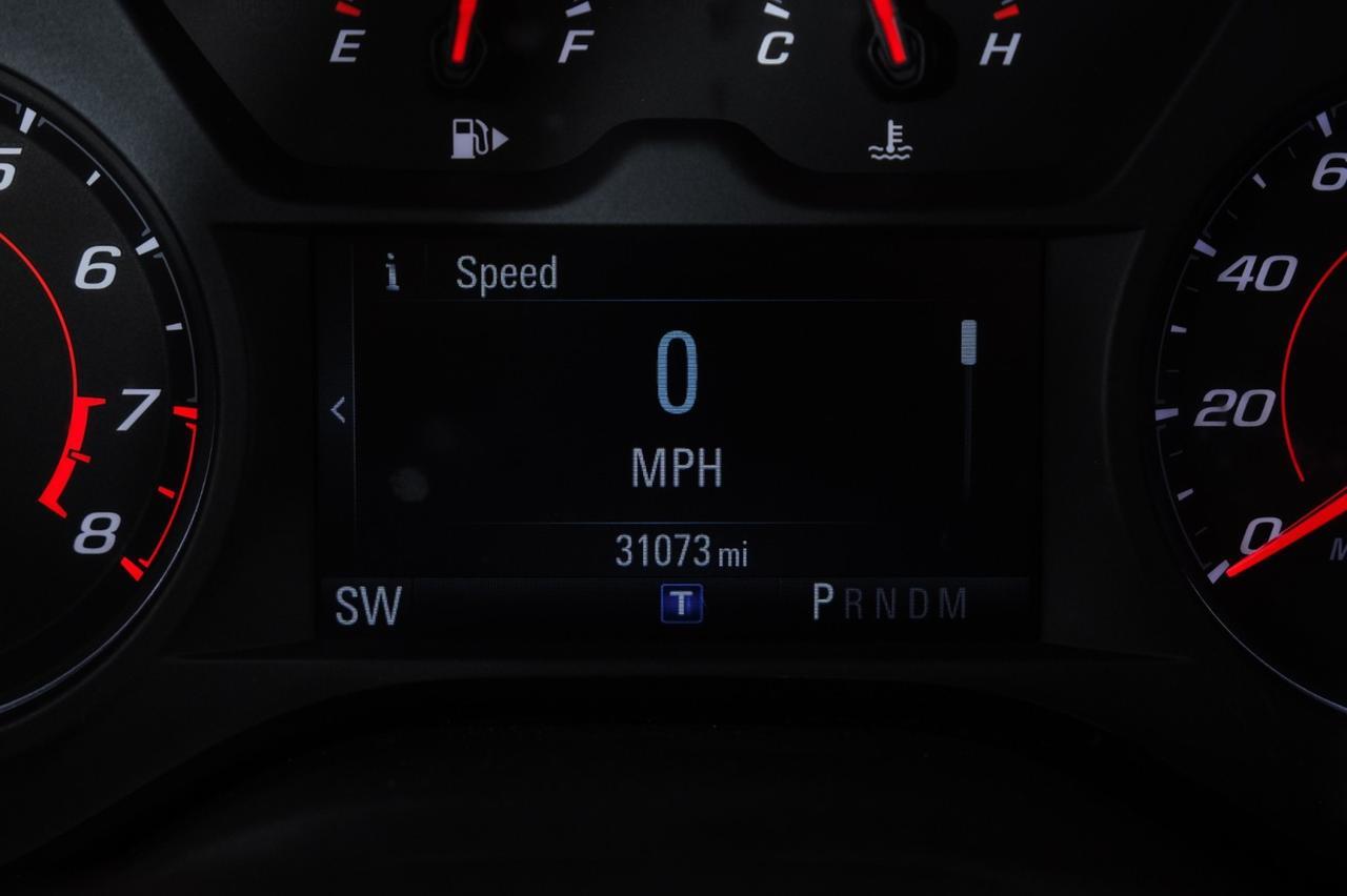 2018 Chevrolet Camaro LT AUTOMATIC REAR CAMERA KEYLESS START BLUETOOTH PADDLE SHIFTERS Carrollton TX