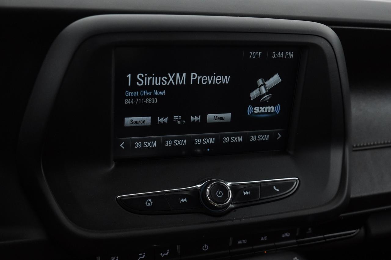 2018 Chevrolet Camaro LT AUTOMATIC REAR CAMERA KEYLESS START BLUETOOTH PADDLE SHIFTERS Carrollton TX