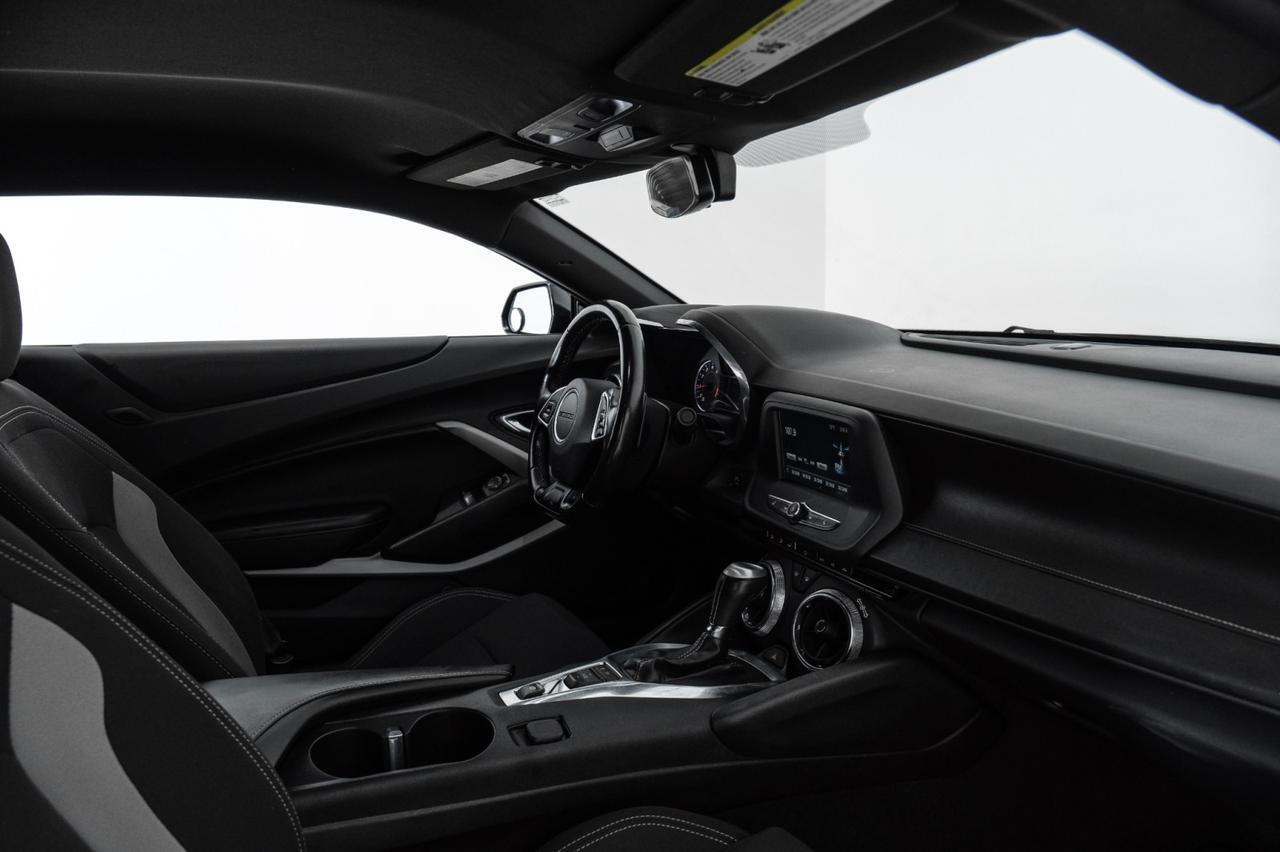 2018 Chevrolet Camaro LT AUTOMATIC REAR CAMERA KEYLESS START BLUETOOTH PADDLE SHIFTERS Carrollton TX