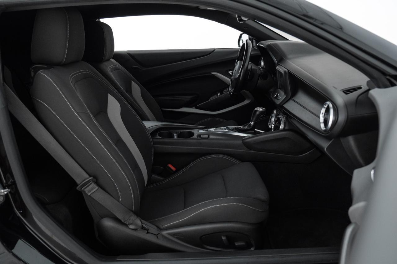 2018 Chevrolet Camaro LT AUTOMATIC REAR CAMERA KEYLESS START BLUETOOTH PADDLE SHIFTERS Carrollton TX